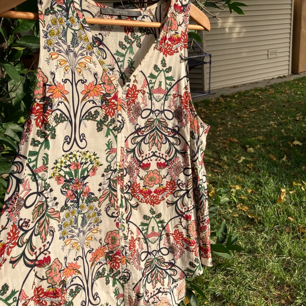 Floral print tank top